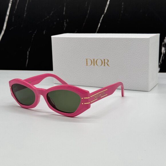 NEW DIOR DIORSIGNATURE B1U 73C PINK WOMEN SUNGLASSES DIOR - Picture 1 of 15